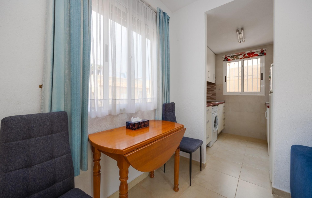 Venta - Bungalow Planta Alta - Torrevieja - Aguas Nuevas