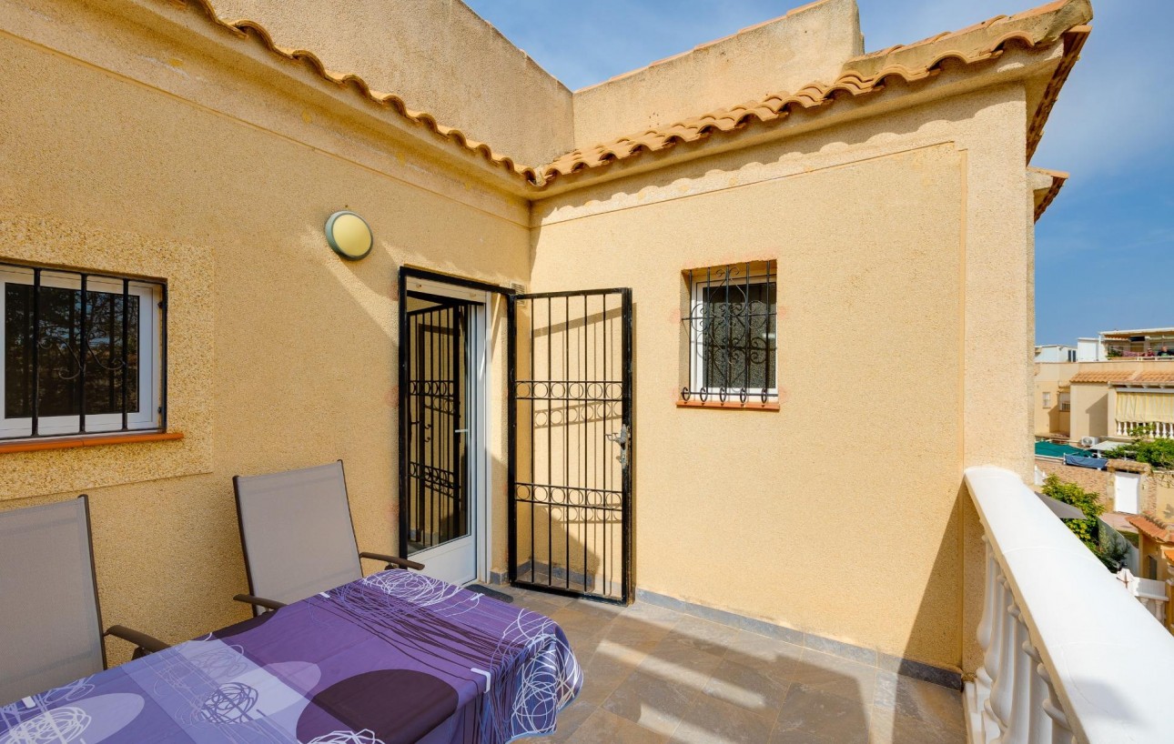 Venta - Bungalow Planta Alta - Torrevieja - Aguas Nuevas
