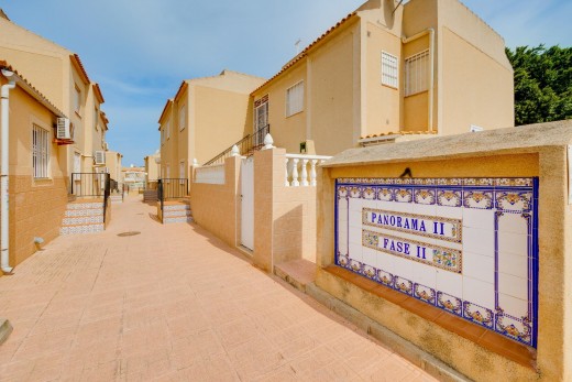Venta - Bungalow Planta Alta - Torrevieja - Aguas Nuevas
