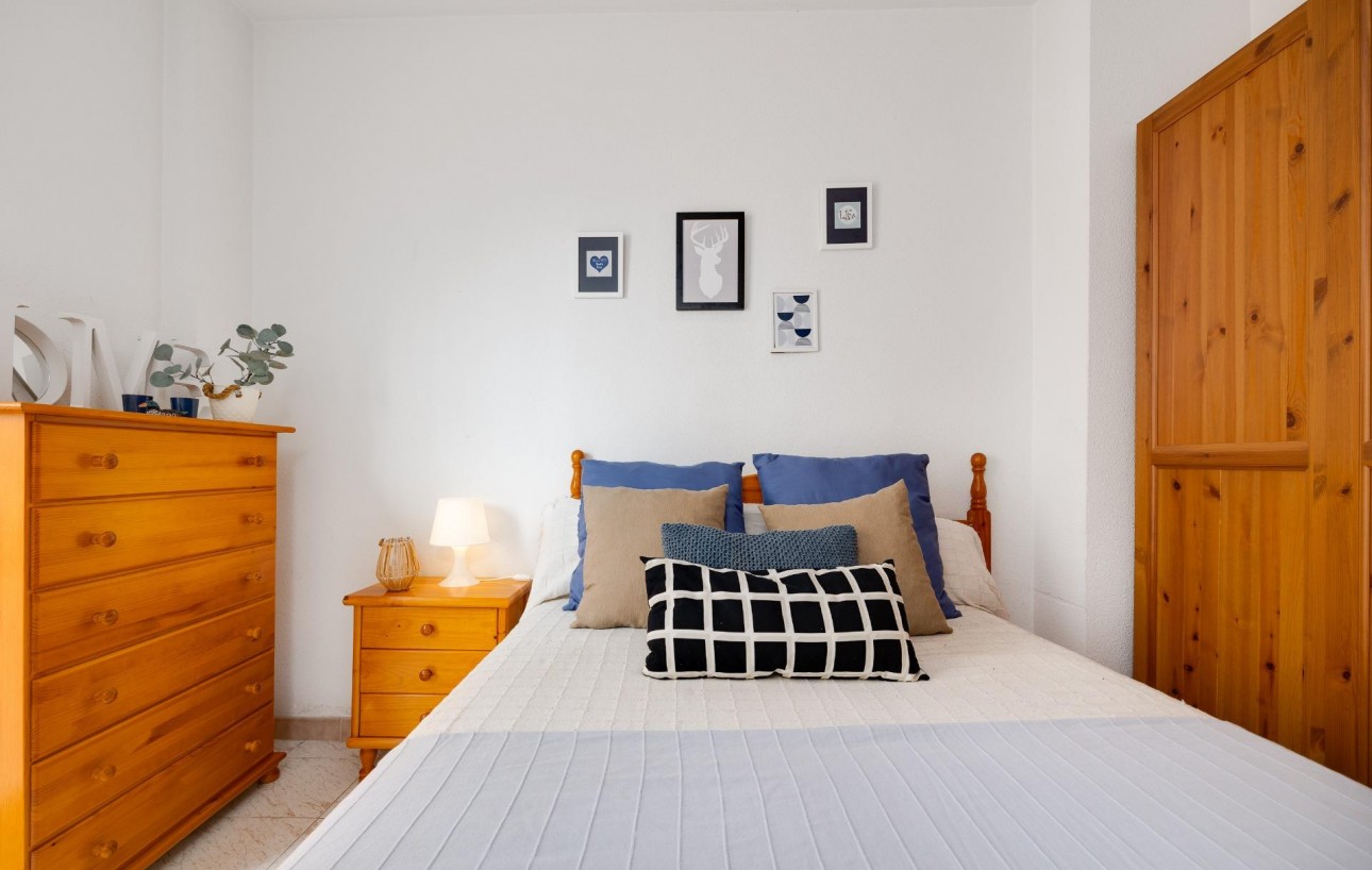 Venta - Apartamento - Torrevieja - Estacion de autobuses