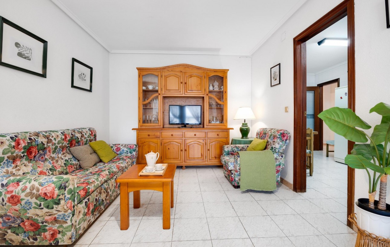 Venta - Apartamento - Torrevieja - Estacion de autobuses
