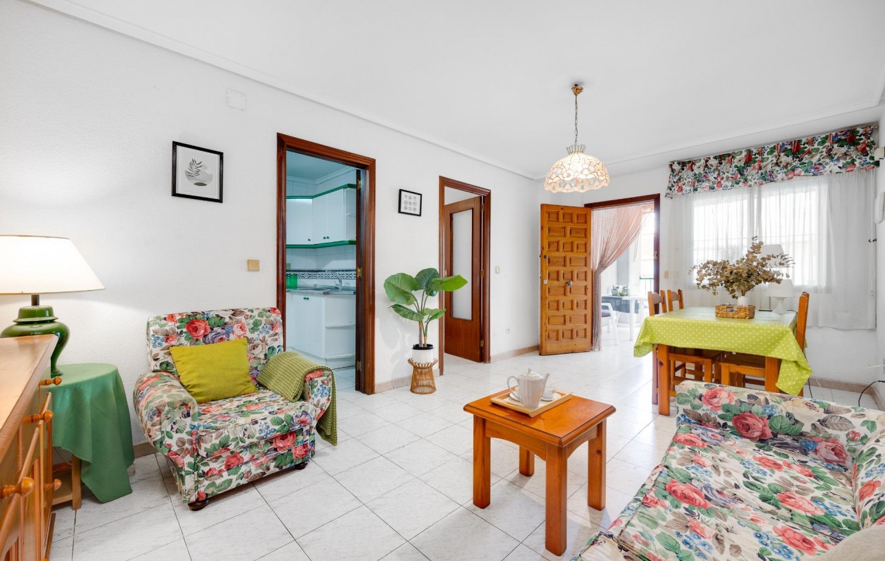 Venta - Apartamento - Torrevieja - Estacion de autobuses