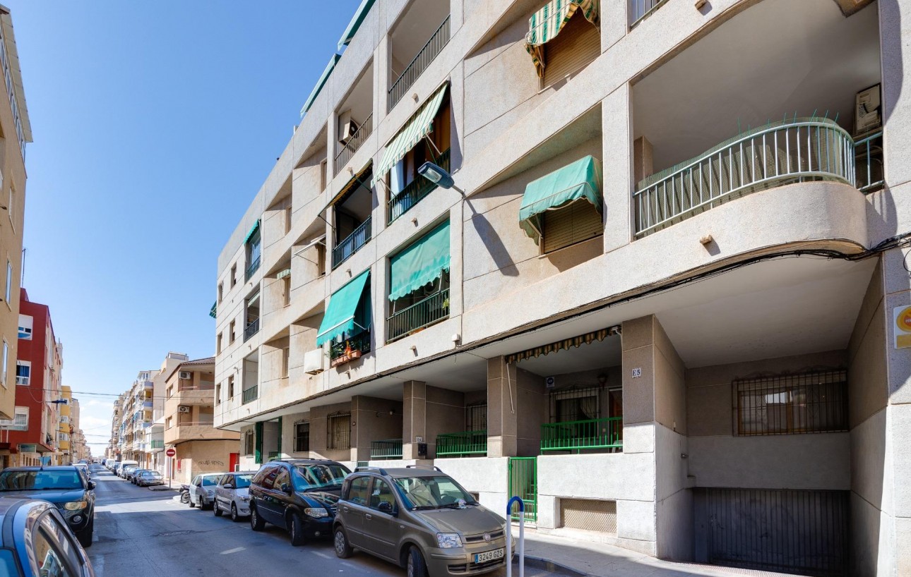 Venta - Apartamento - Torrevieja - Estacion de autobuses