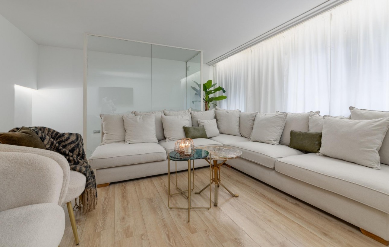 Venta - Apartamento - Torrevieja - Playa del cura
