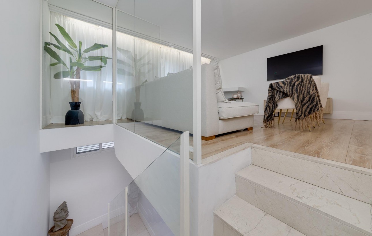Venta - Apartamento - Torrevieja - Playa del cura