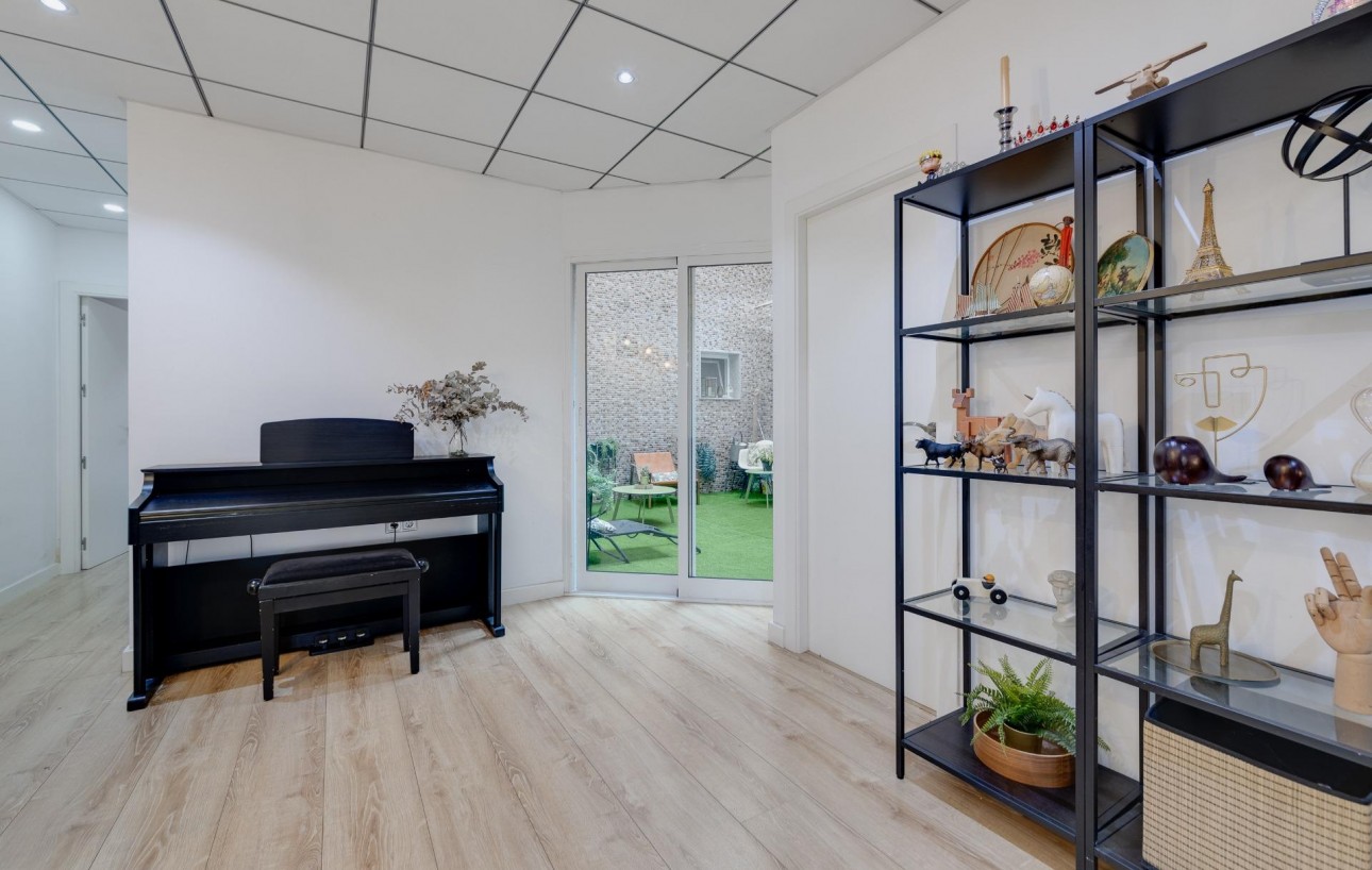 Venta - Apartamento - Torrevieja - Playa del cura