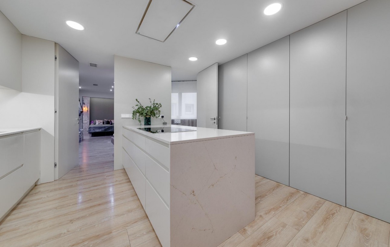 Venta - Apartamento - Torrevieja - Playa del cura