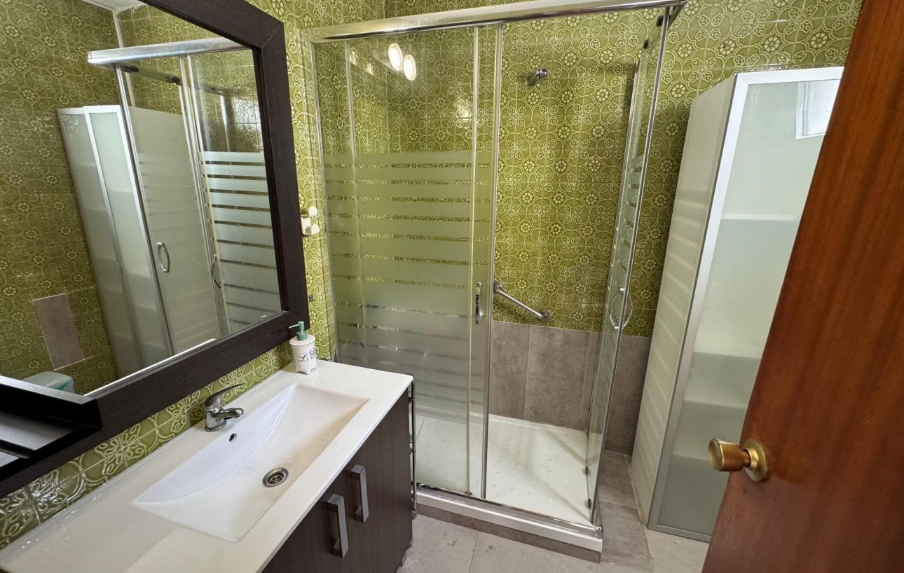 Resale - Wohnung - Torrevieja - Acequion