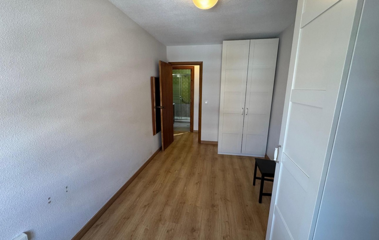 Resale - Wohnung - Torrevieja - Acequion