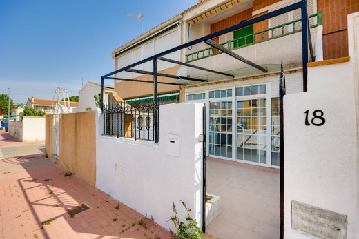 Resale - Bungalow Planta Baja - Torrevieja - Playa de los Naufragos