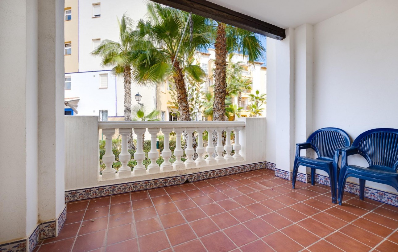 Venta - Apartamento - Torrevieja - Playa de los locos