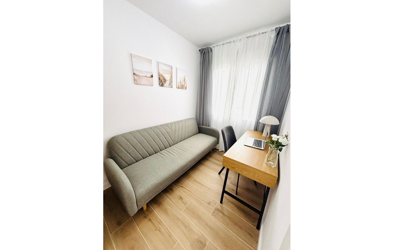 Resale - Quad - Torrevieja - Carrefour