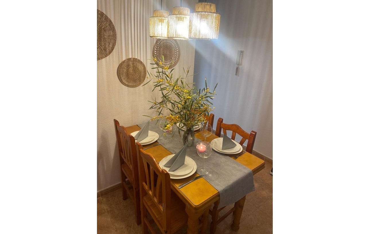 Resale - Piso - Torrevieja - Torreblanca