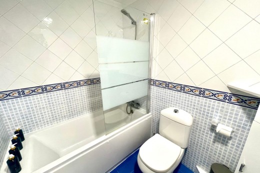 Resale - Piso - Torrevieja - Torreblanca