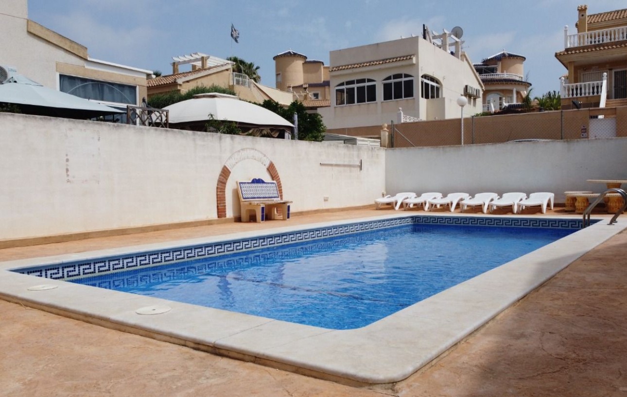 Resale - Radhus - Orihuela Costa - La Florida