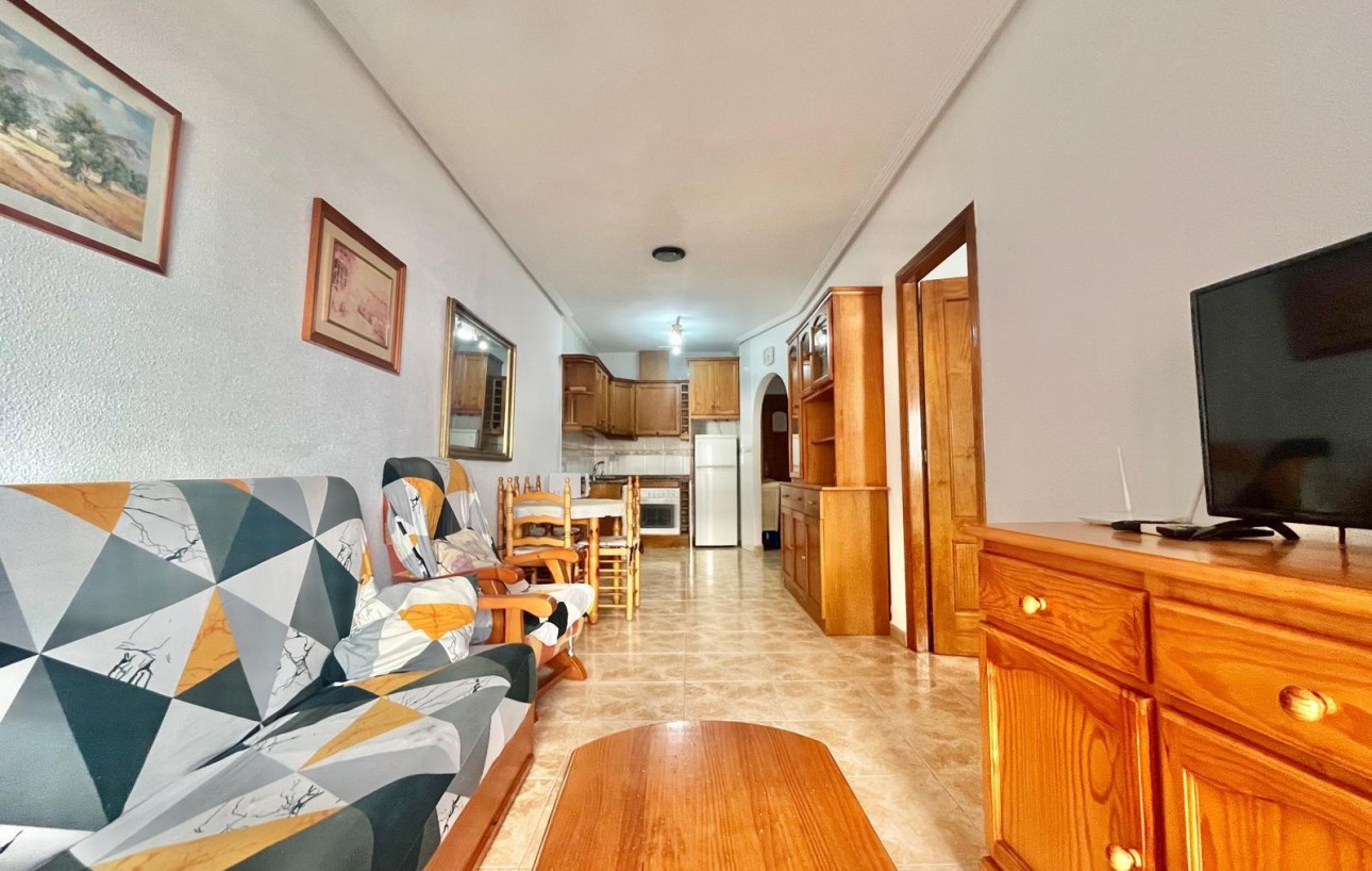 Resale - Lägenhet - Torrevieja - Centro