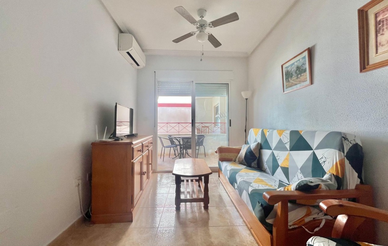 Resale - Lägenhet - Torrevieja - Centro
