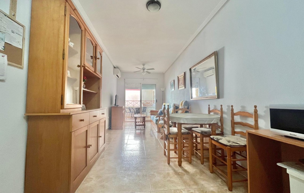 Resale - Lägenhet - Torrevieja - Centro