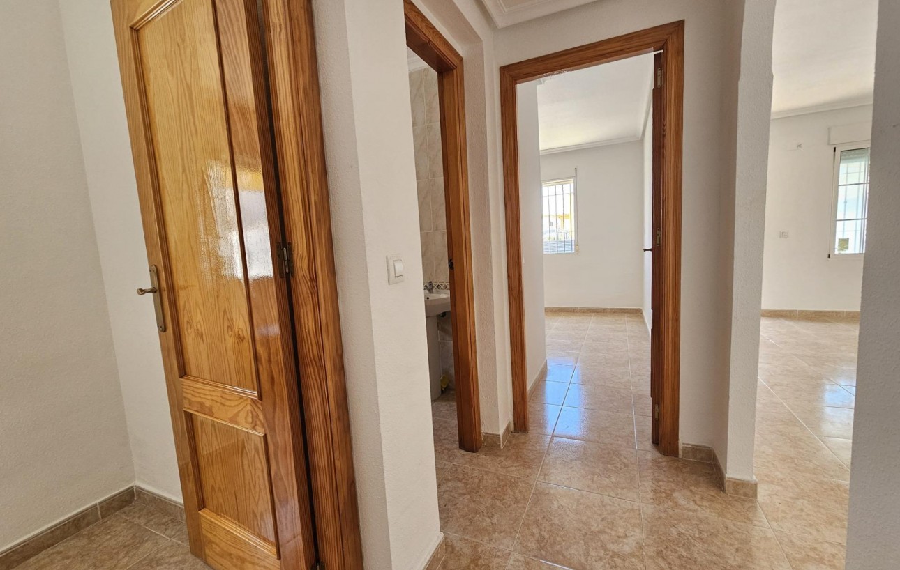 Resale - Radhus - Torrevieja - Aguas Nuevas