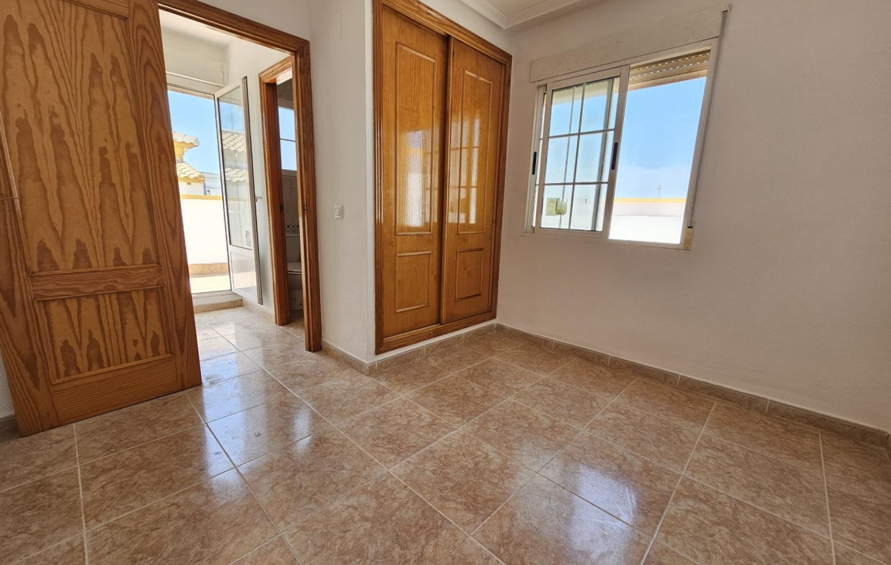 Resale - Radhus - Torrevieja - Aguas Nuevas