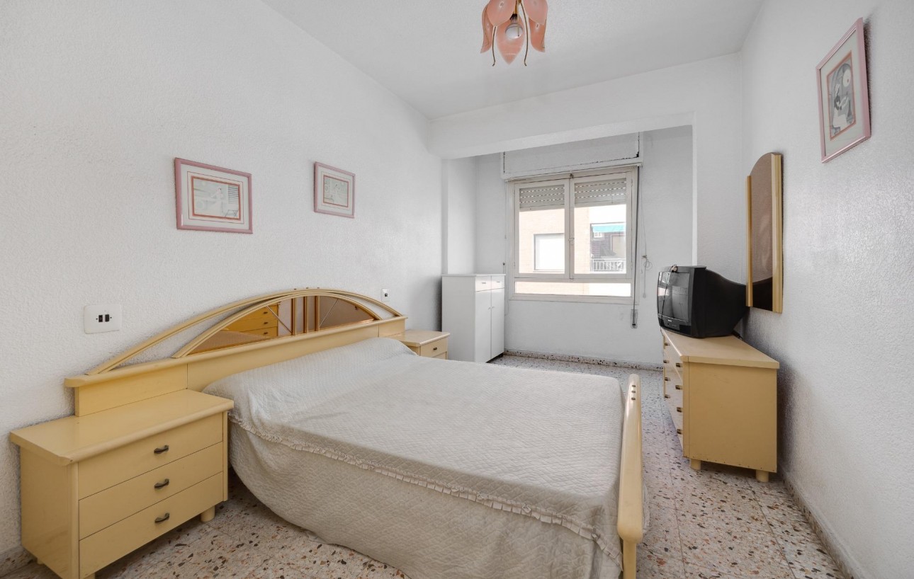 Resale - Wohnung - Torrevieja - Acequion