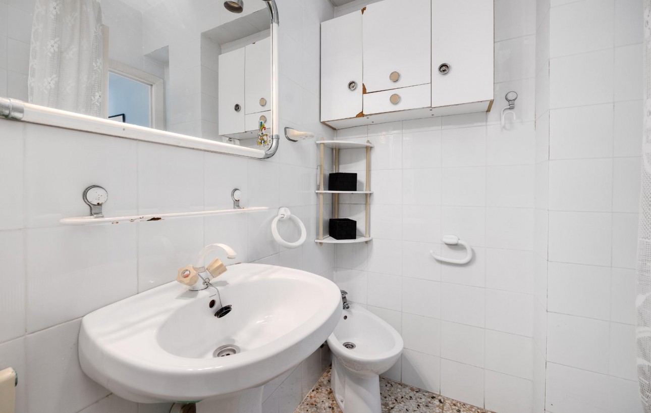 Resale - Wohnung - Torrevieja - Acequion