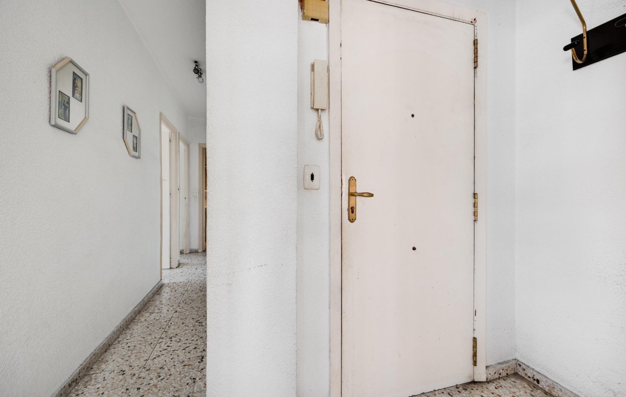 Resale - Wohnung - Torrevieja - Acequion