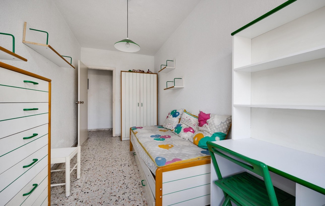 Resale - Wohnung - Torrevieja - Acequion