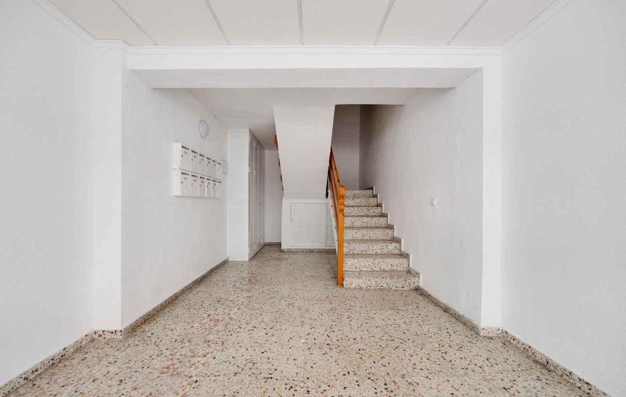 Resale - Wohnung - Torrevieja - Acequion