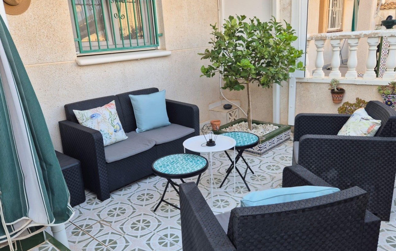 Revente - Casa Tipo Dúplex - Torrevieja - Los altos