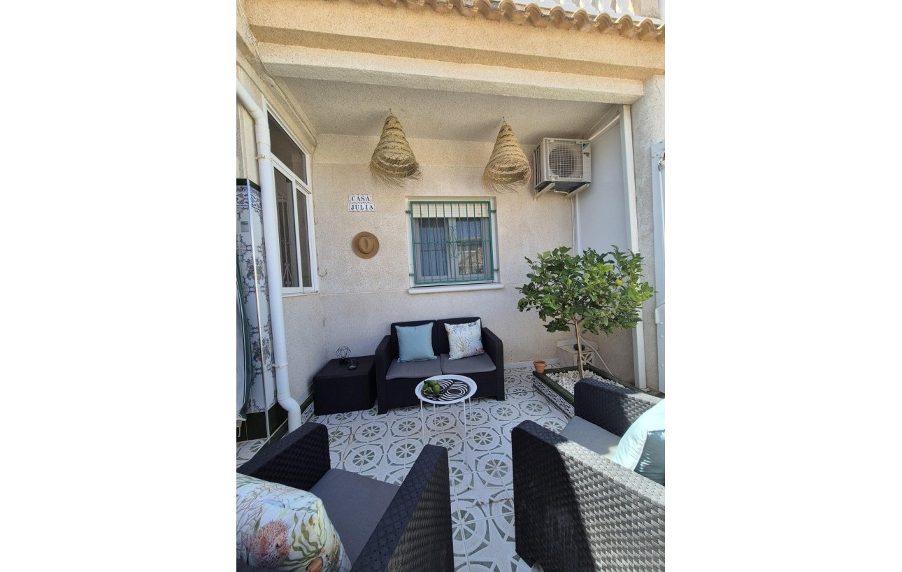 Revente - Casa Tipo Dúplex - Torrevieja - Los altos