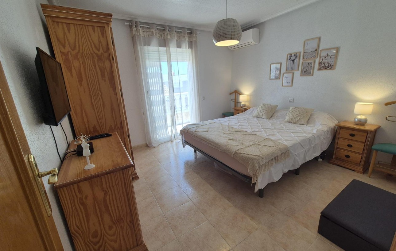 Revente - Casa Tipo Dúplex - Torrevieja - Los altos