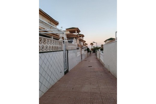 Revente - Casa Tipo Dúplex - Torrevieja - Los altos