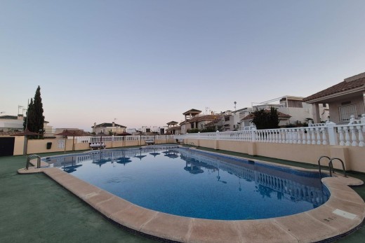 Revente - Casa Tipo Dúplex - Torrevieja - Los altos