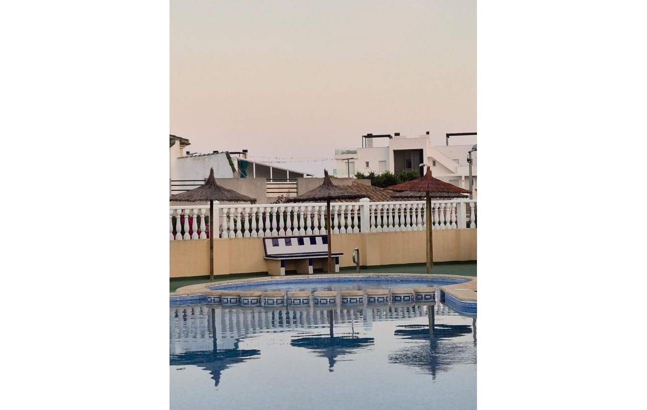 Revente - Casa Tipo Dúplex - Torrevieja - Los altos