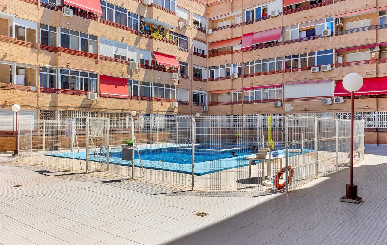 Revente - Appartement - Torrevieja - Playa de los locos