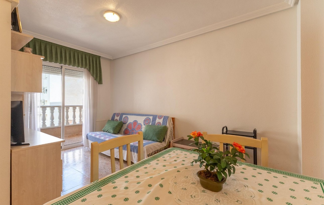Resale - Wohnung - Torrevieja - Acequion