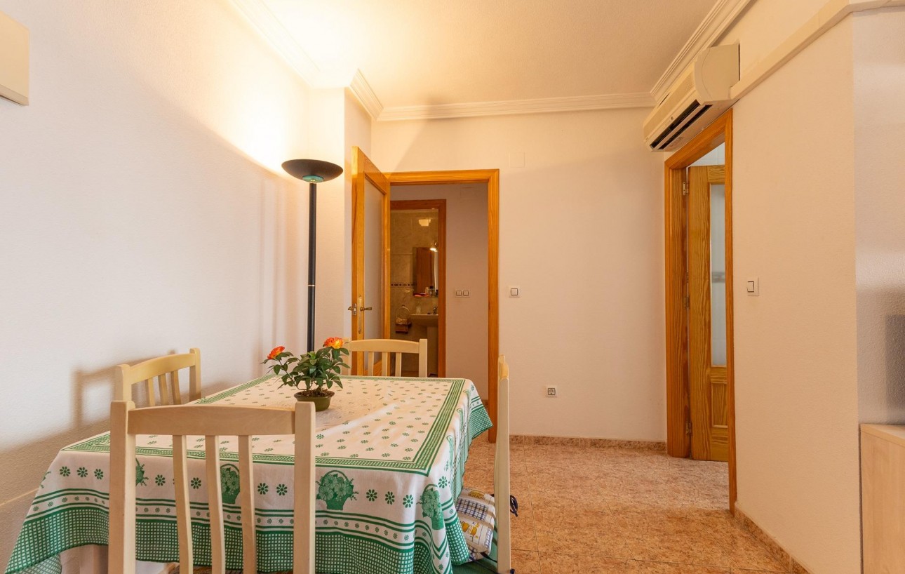 Resale - Wohnung - Torrevieja - Acequion
