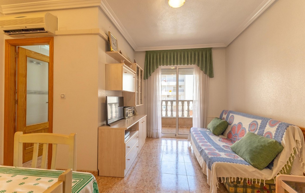 Resale - Wohnung - Torrevieja - Acequion