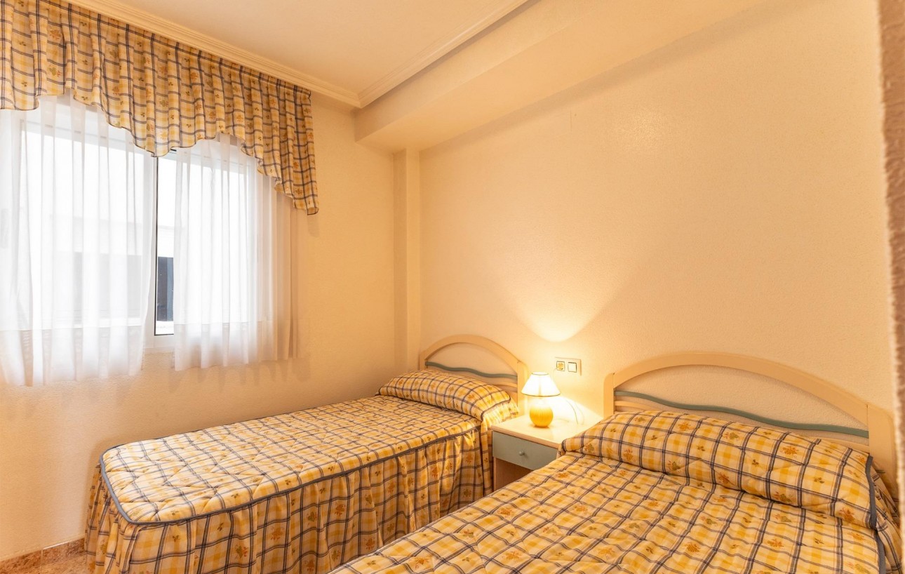 Resale - Wohnung - Torrevieja - Acequion