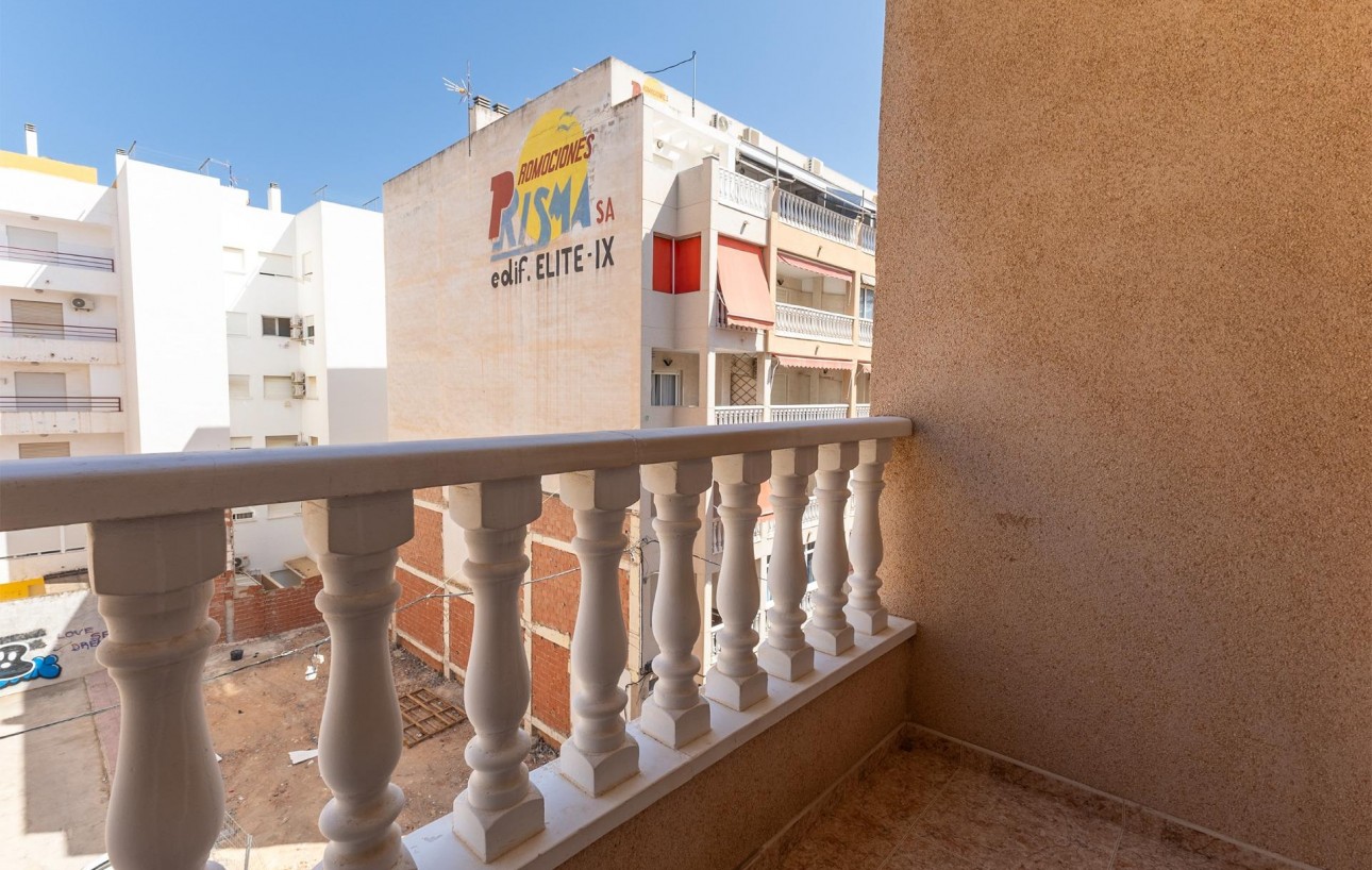Resale - Wohnung - Torrevieja - Acequion