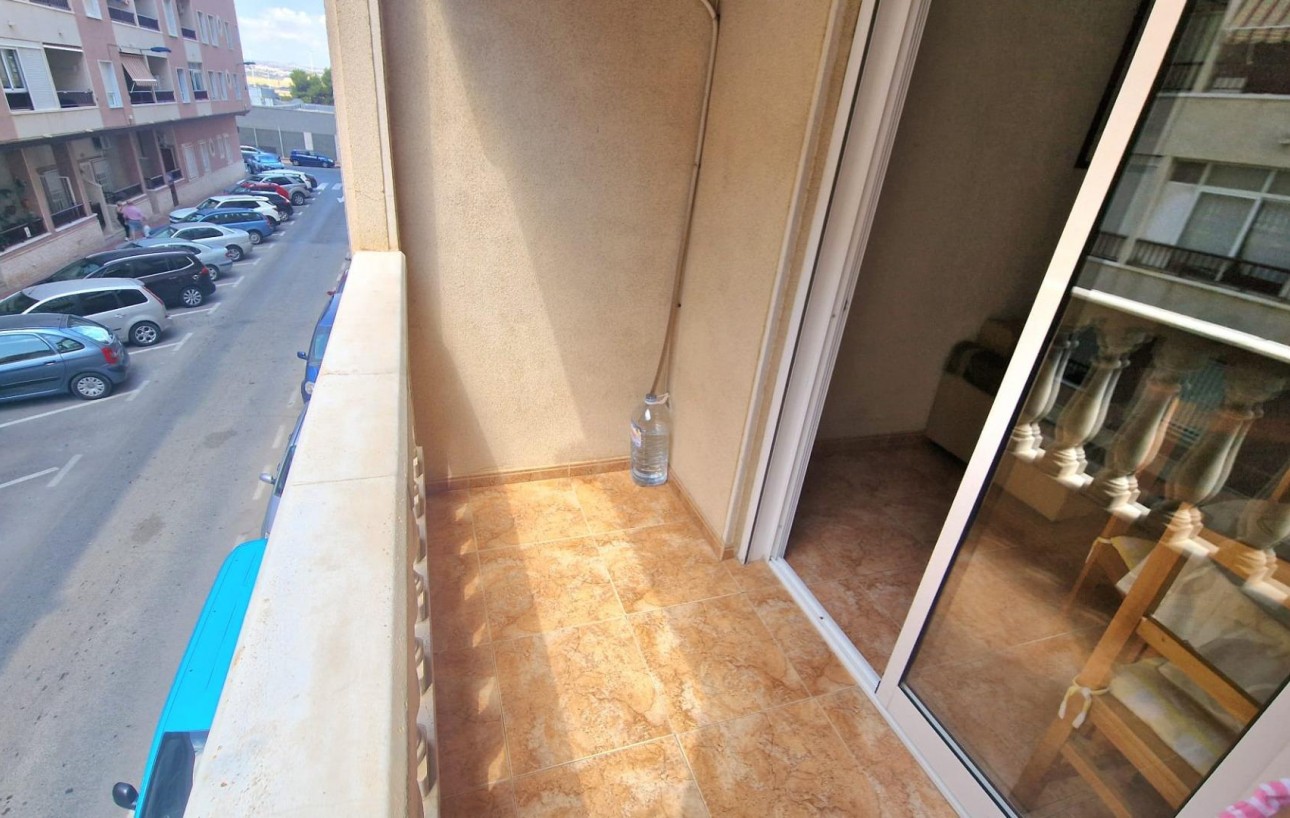 Resale - Wohnung - Torrevieja - Centro