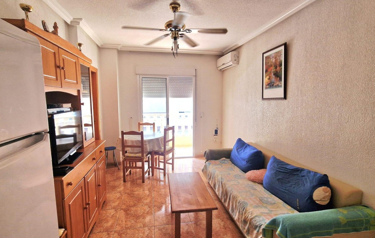Resale - Wohnung - Torrevieja - Centro