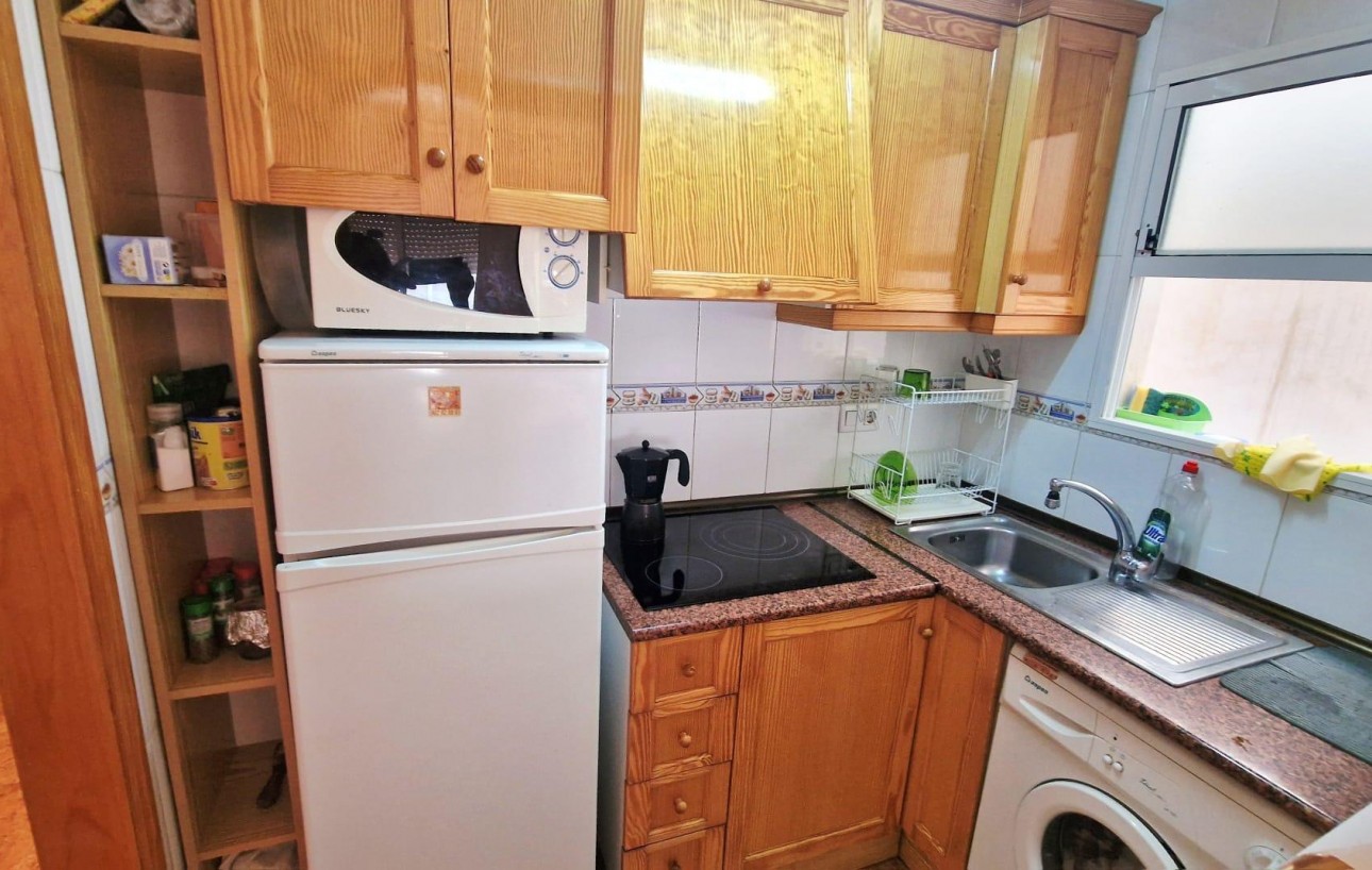 Resale - Wohnung - Torrevieja - Centro
