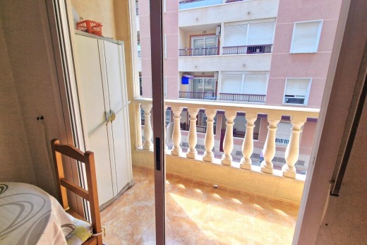 Resale - Wohnung - Torrevieja - Centro