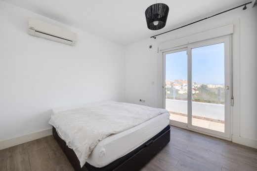 Resale - Villa - Torrevieja - Aguas Nuevas