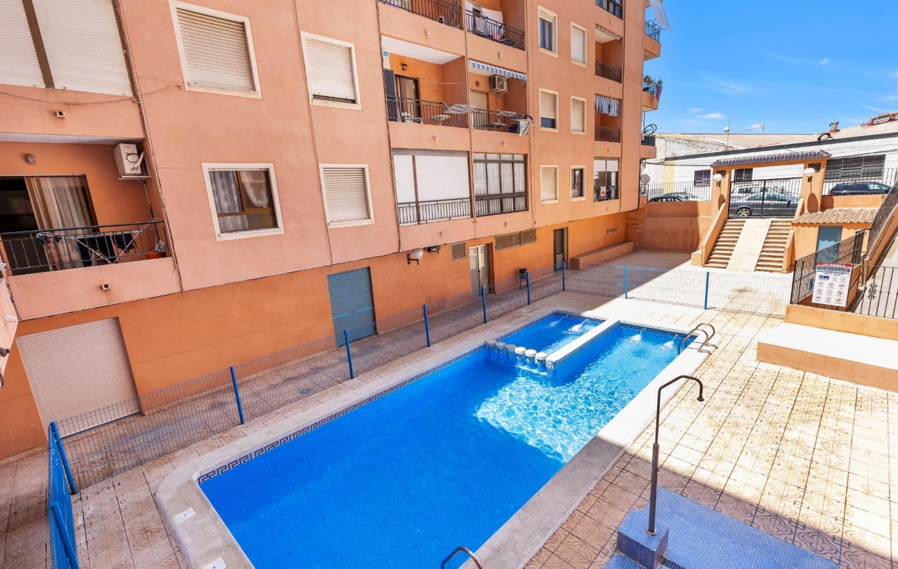 Resale - Piso - Torrevieja - Centro