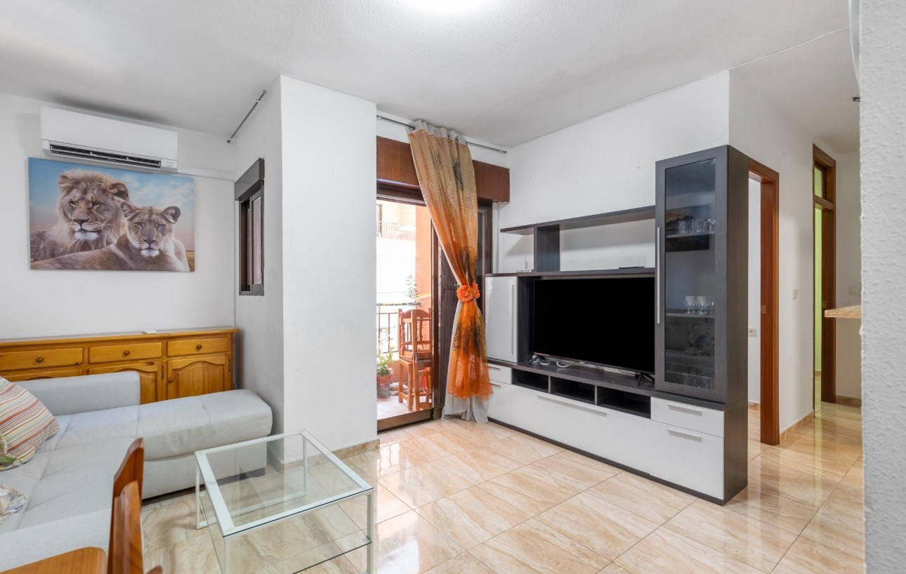 Resale - Piso - Torrevieja - Centro