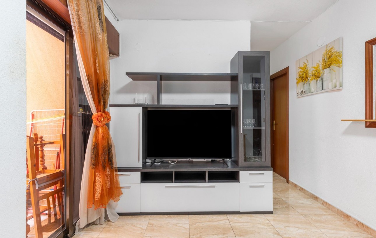Resale - Piso - Torrevieja - Centro