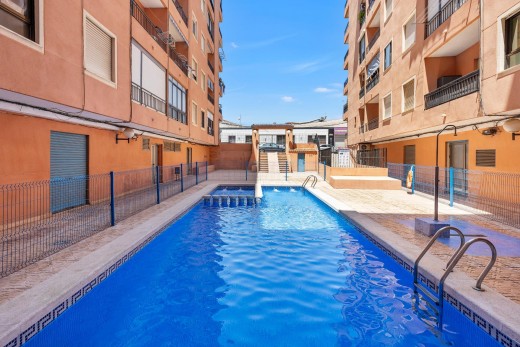 Resale - Piso - Torrevieja - Centro